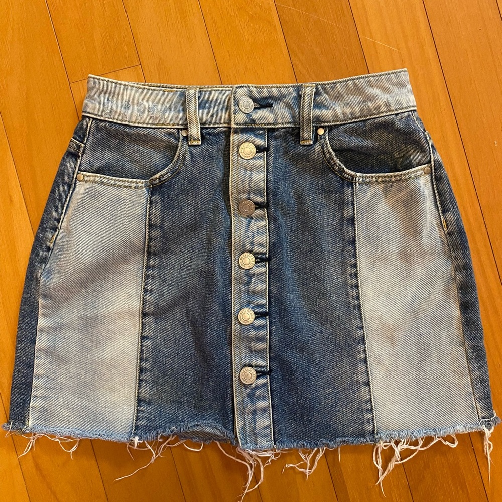 PacSun Two-Tone Blue Denim Button-Front Mini Skirt